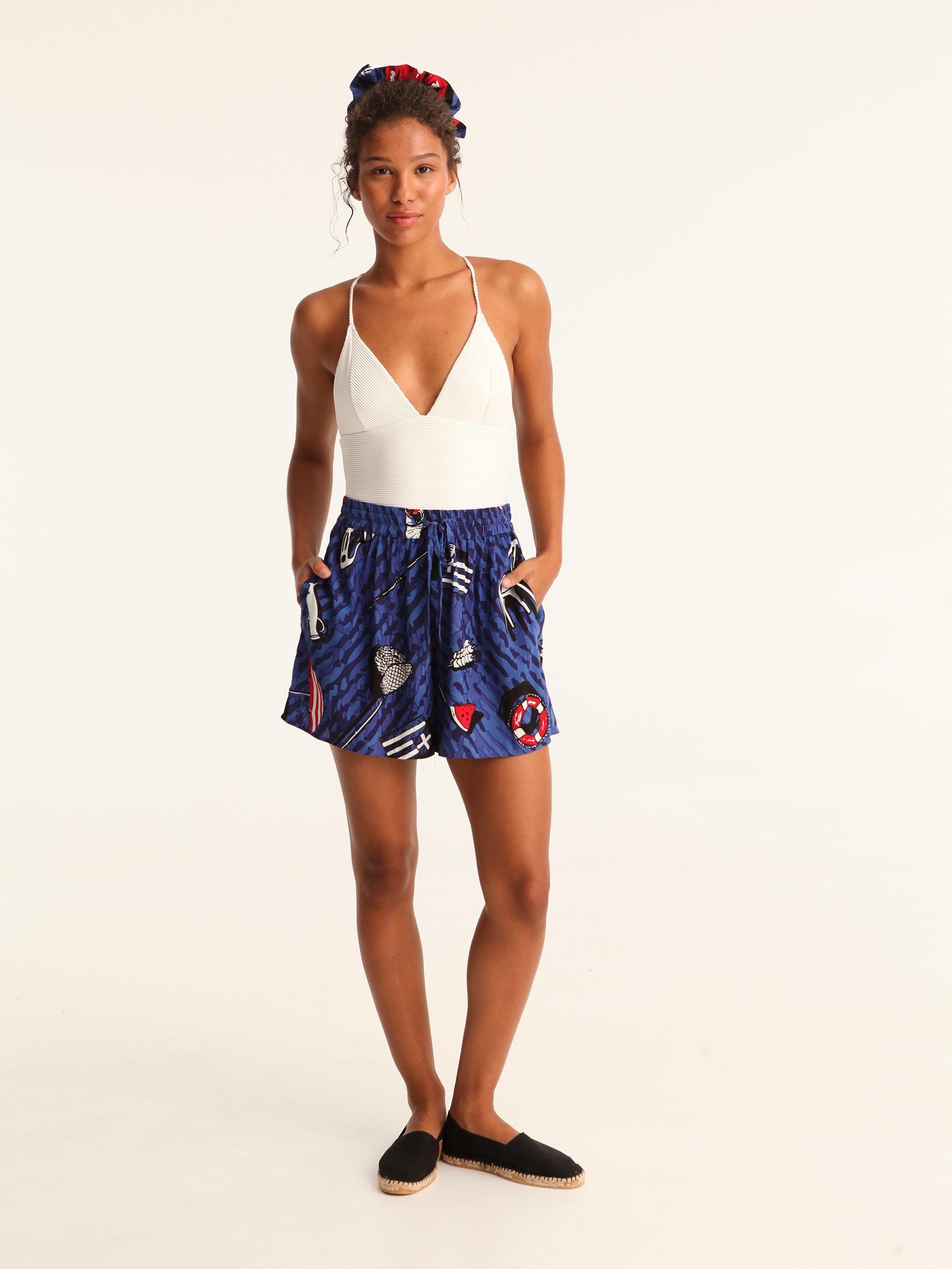Women’s Coastal Motif Blue Abstract High Rise Resort Shorts