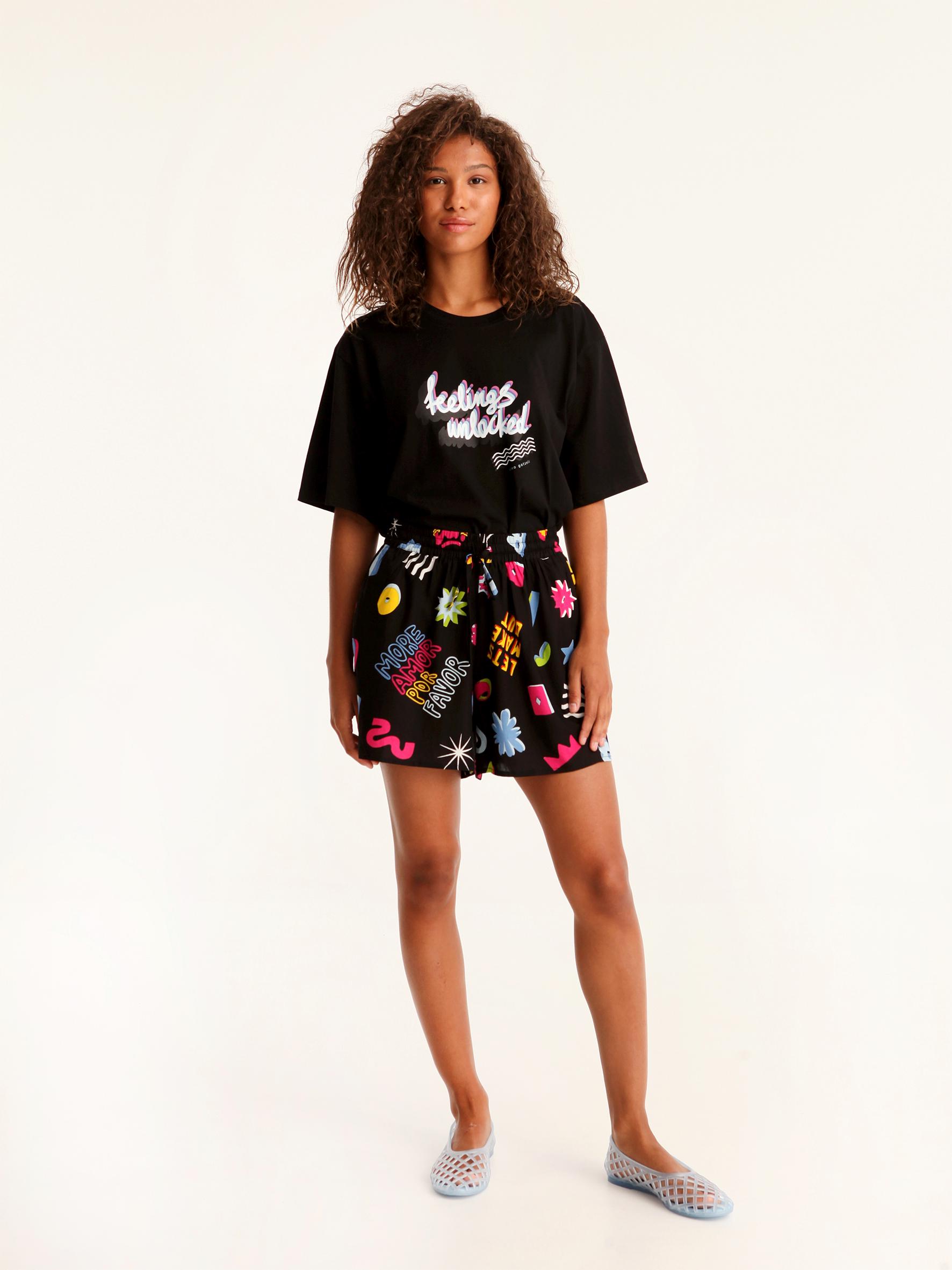 Women’s More Amor Pop Graphic High Rise Resort Shorts - view 3